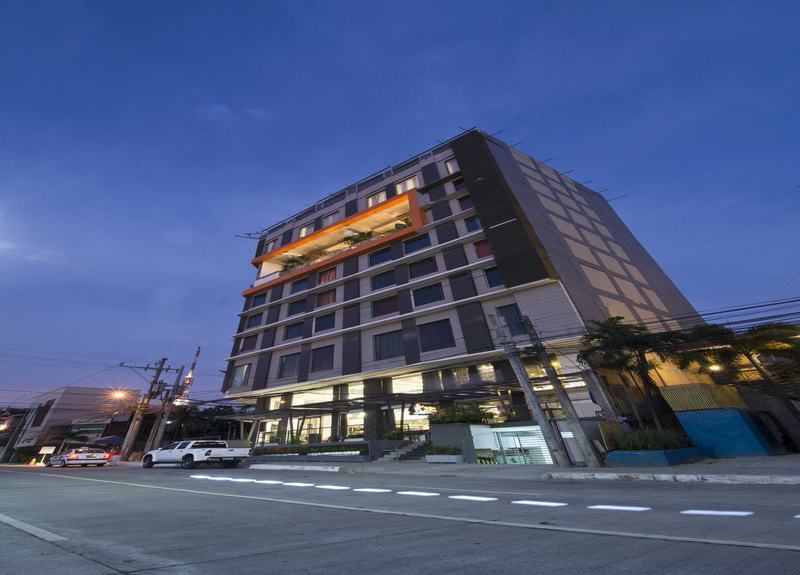 Hive Hotel Кесон-Сіті Екстер'єр фото